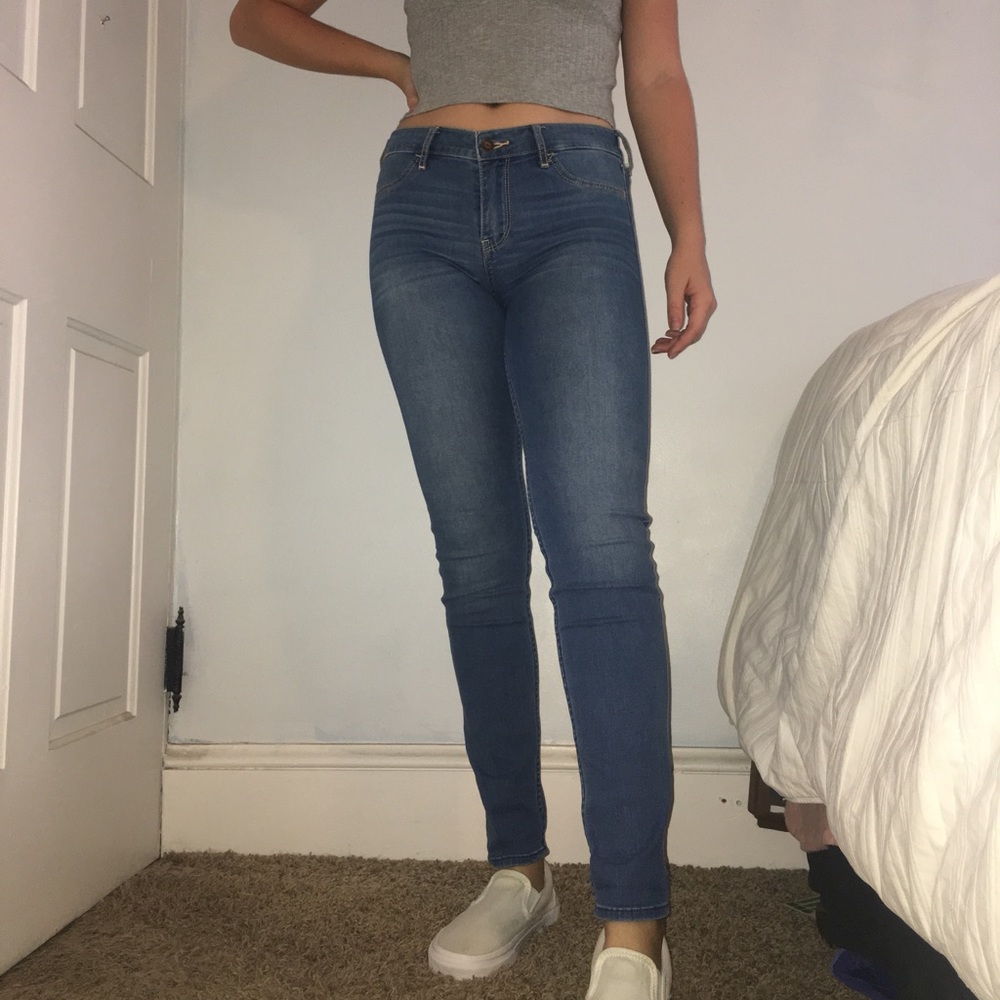 Medium Wash Skinny Jeans